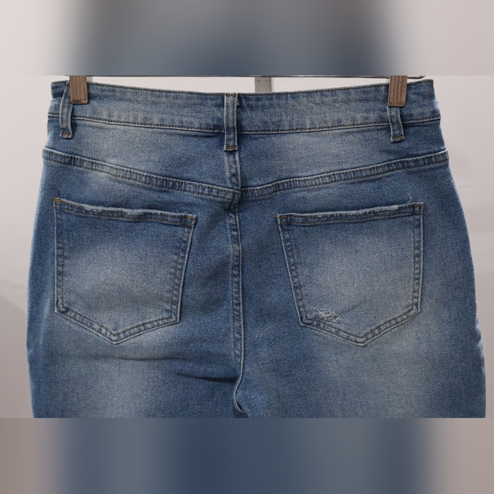 2for1 🎁 Women's 6/28 - Medium Jeans Bundle 🛍️ - Picture 11 of 12